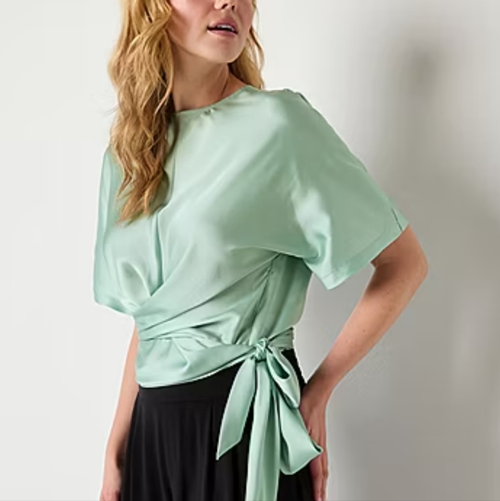 New Size XL Womens Round Neck Short Sleeve Wrap Shirt